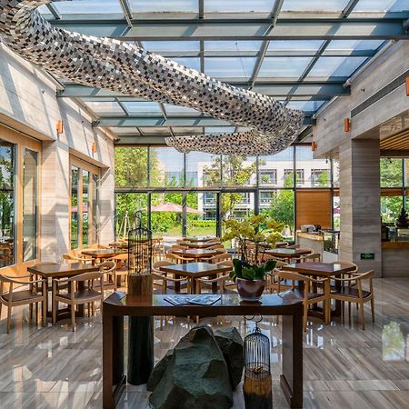 CITIC Pacific Zhujiajiao Jin Jiang Hotel Qingpu Bagian luar foto