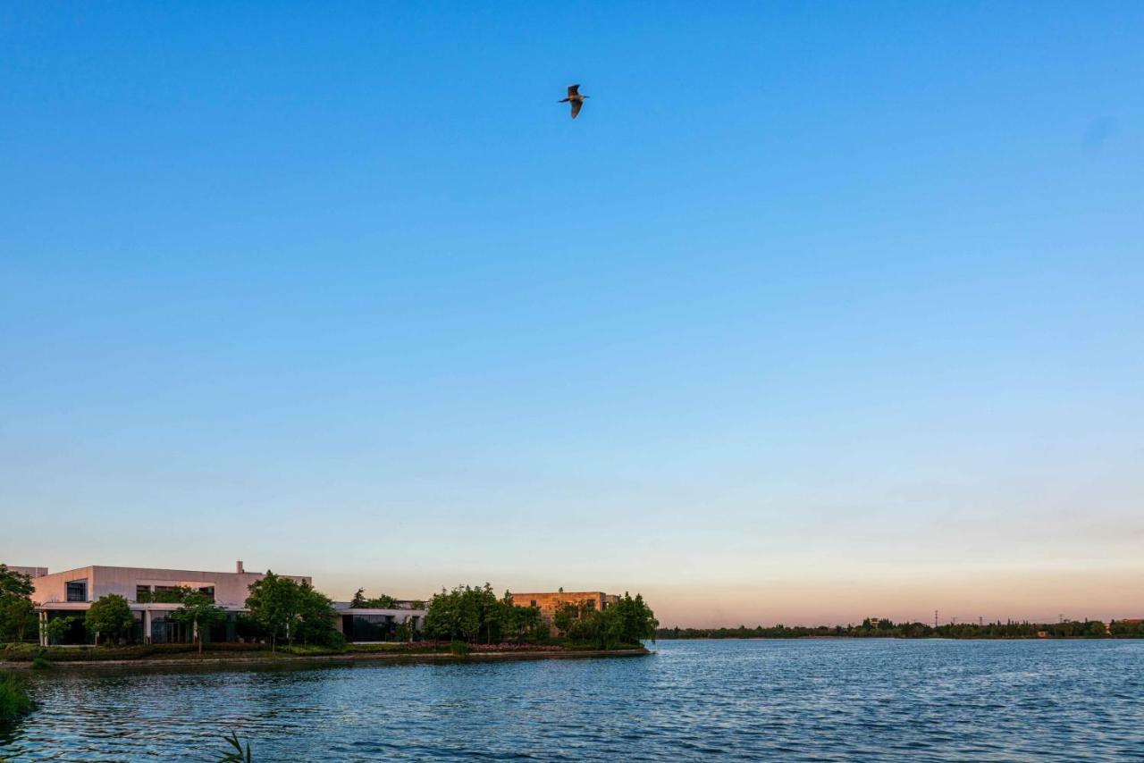 CITIC Pacific Zhujiajiao Jin Jiang Hotel Qingpu Bagian luar foto